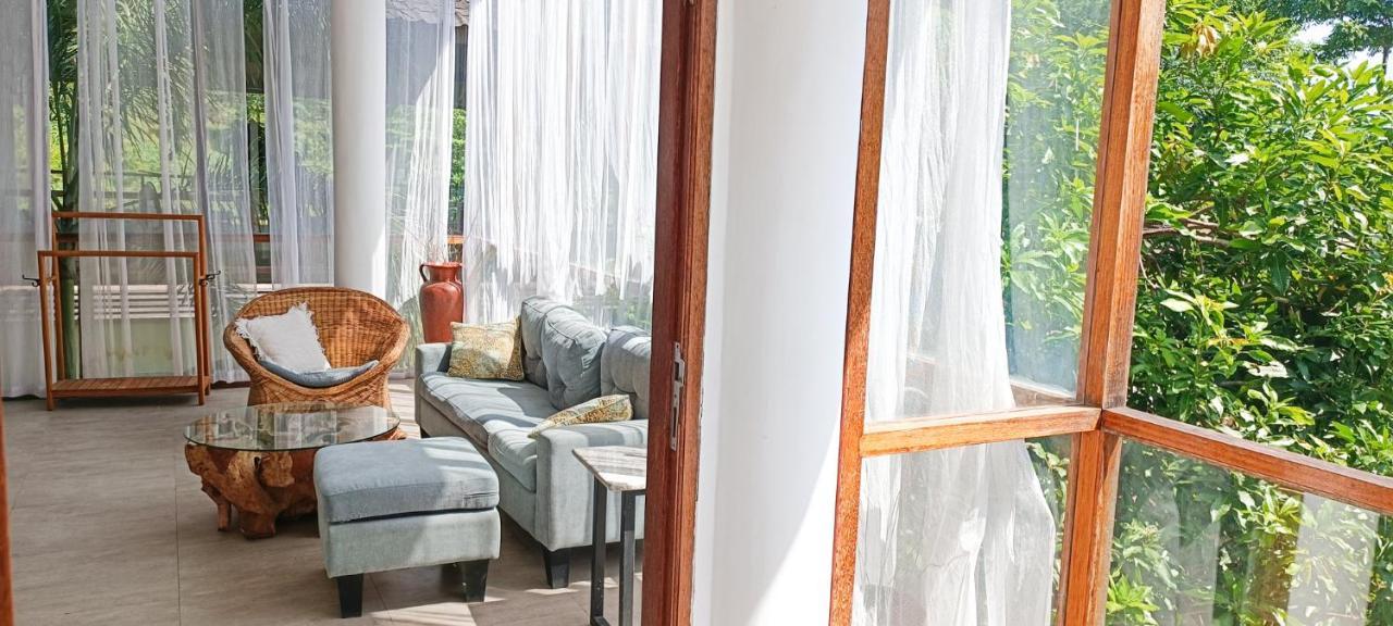 Soraya Yoga Wellness Center Hotell Gili Trawangan Exteriör bild